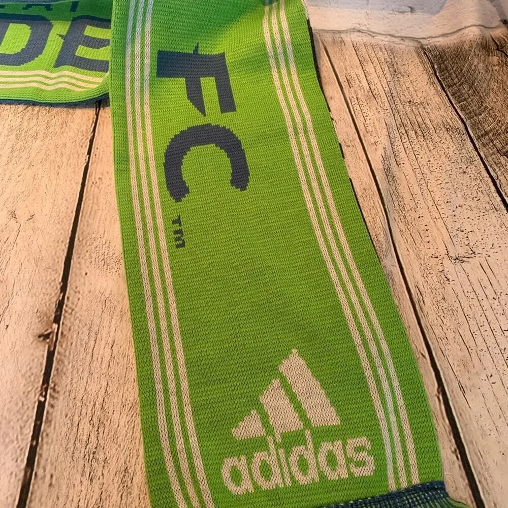 SEATTLE SOUNDERS FOOTBALL CLUB Sport Scarf